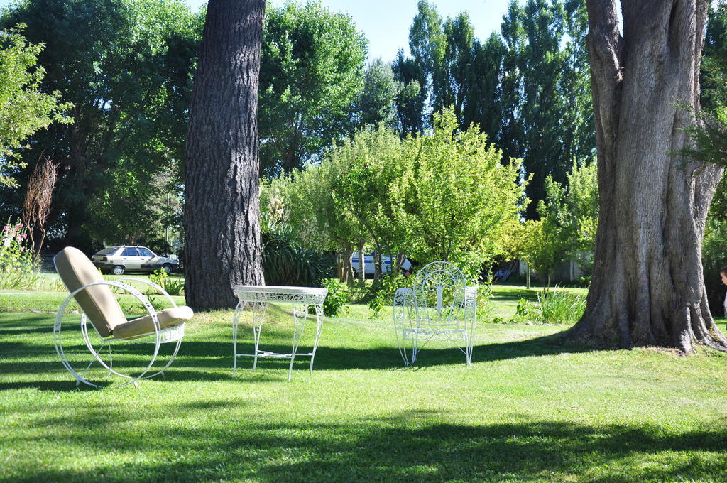 Hosteria Chimehuin Hotel Junín de los Andes Buitenkant foto